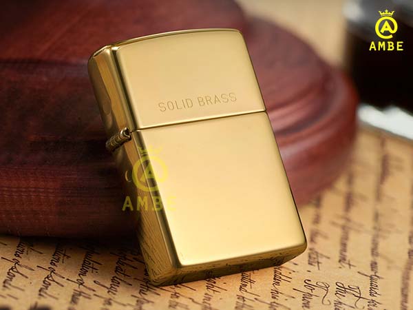 bật lửa zippo 254 có chữ solid brass